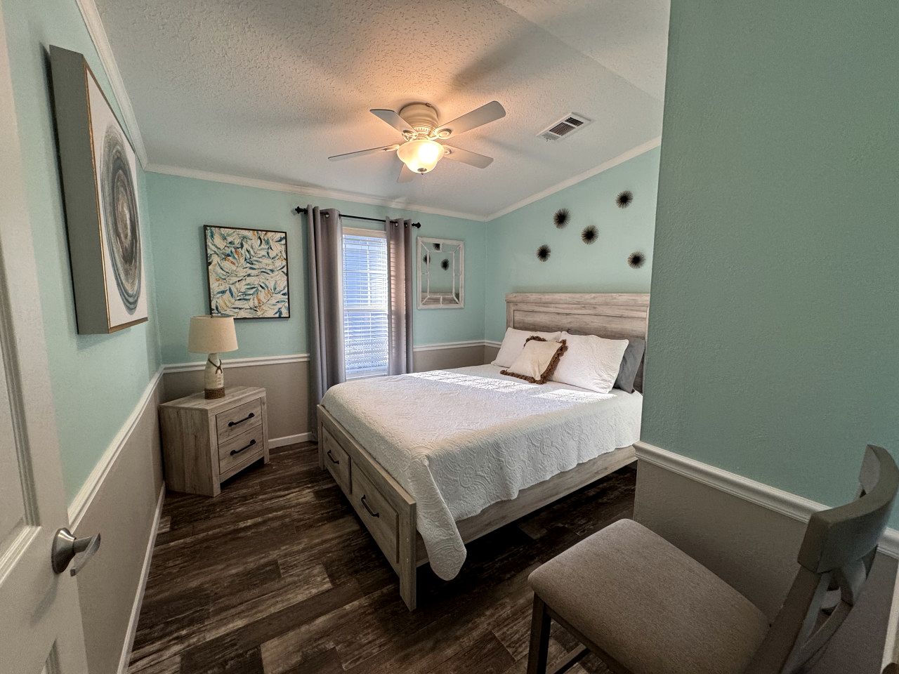 Stunning Cottage by the Rainbow River with Fantastic Amenities for a Wonderful Florida Escape