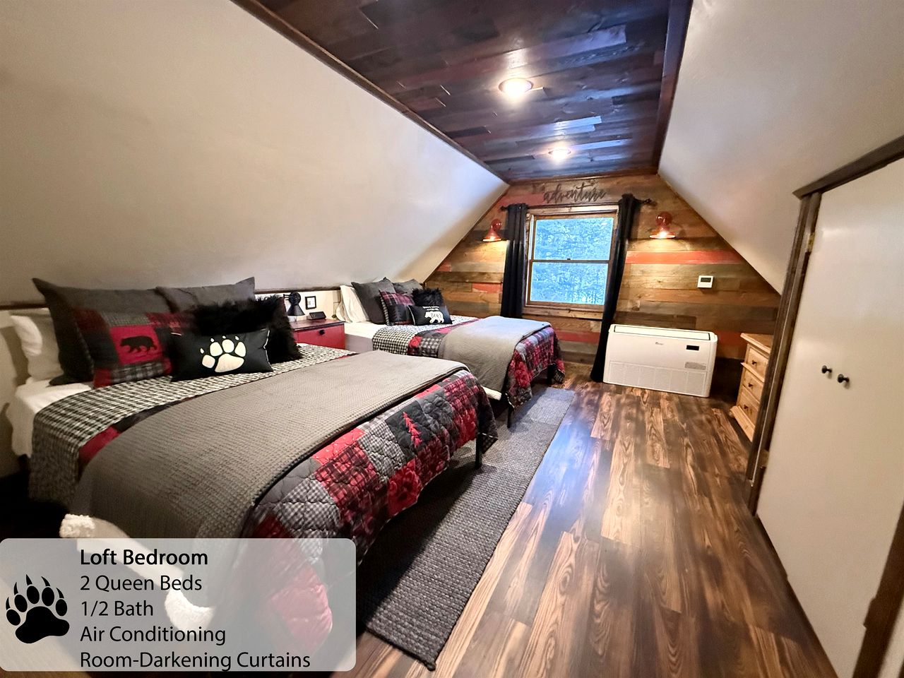 Stunning Cozy Cabin Close to Lake and Hiking Trails in Island Park, Idaho