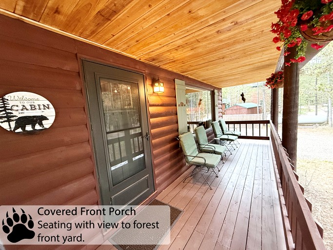 Cabins (United States of America, Island Park, Idaho)