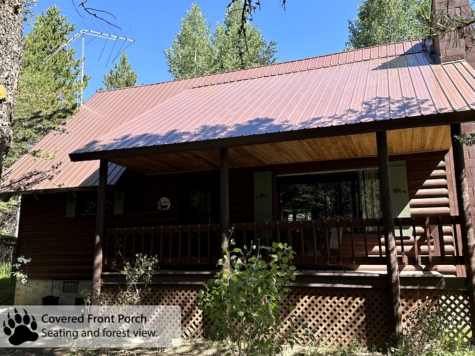 Cabins (United States of America, Island Park, Idaho)