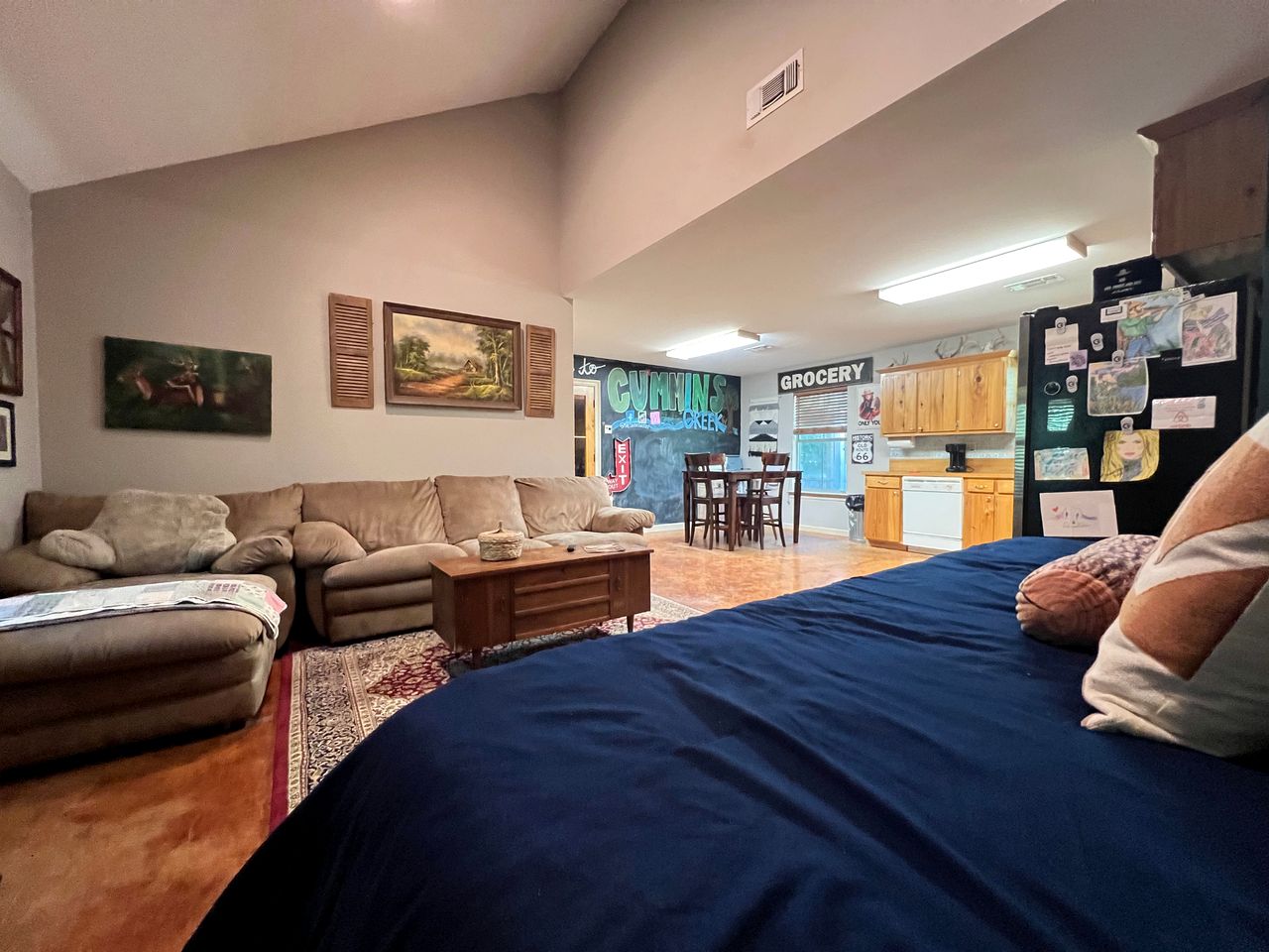 Stunning Creek-side Cabin Rental for Family Friendly Stays in Liberty, Mississippi