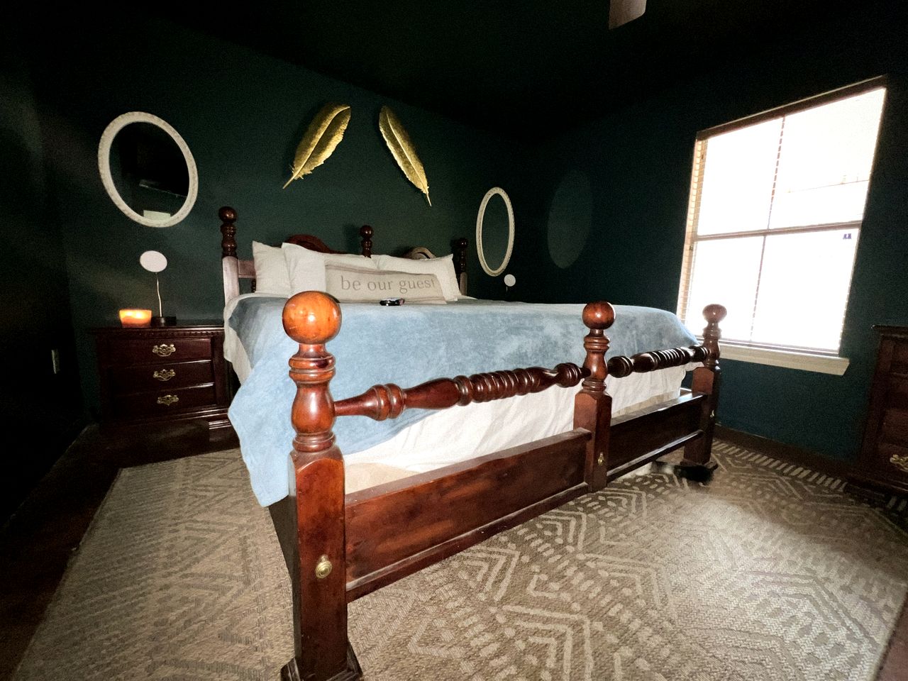 Stunning Creek-side Cabin Rental for Family Friendly Stays in Liberty, Mississippi