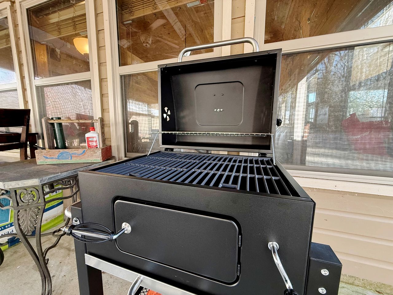 Stunning Creek-side Cabin Rental for Family Friendly Stays in Liberty, Mississippi