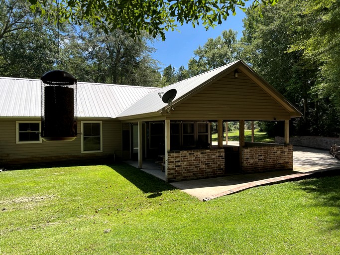 Cabins (United States of America, Liberty, Mississippi)