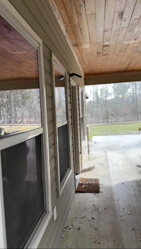 Cabins (United States of America, Liberty, Mississippi)