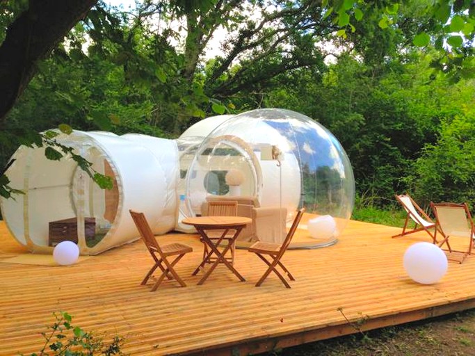 Bubbles & Domes (Pompignac, Nouvelle-Aquitaine, France)