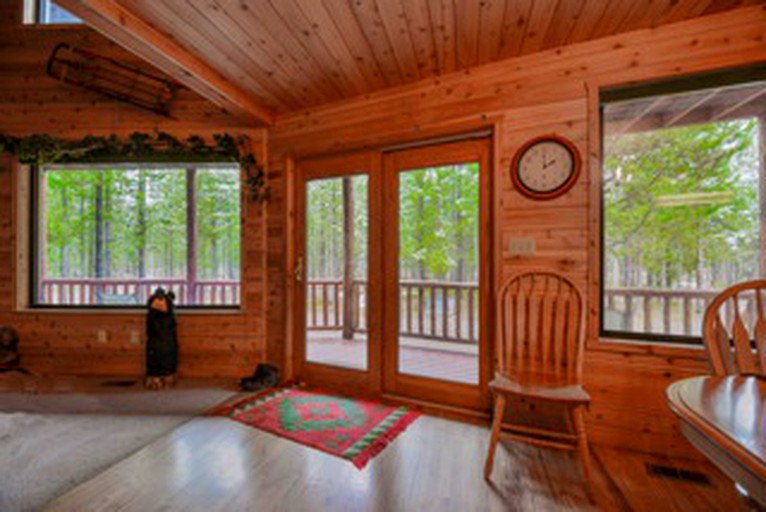 Lieberman Cabin Enchanted Island Park, Cabins, Island Park, United