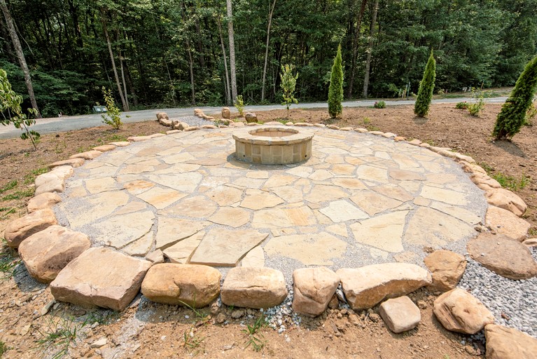 Tiny Mojo, Tiny Houses, Monteagle, United States of America Glamping Hub