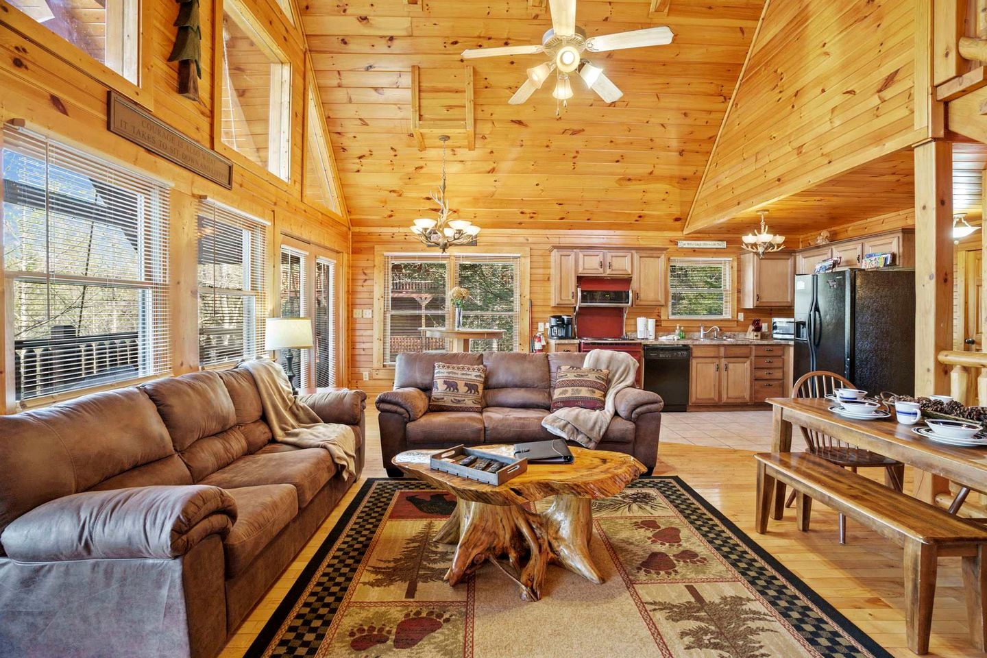 Stunning Log Cabin with Movie Theatre & Hot Tub near Arts and Crafts District in Gatlinburg, TN