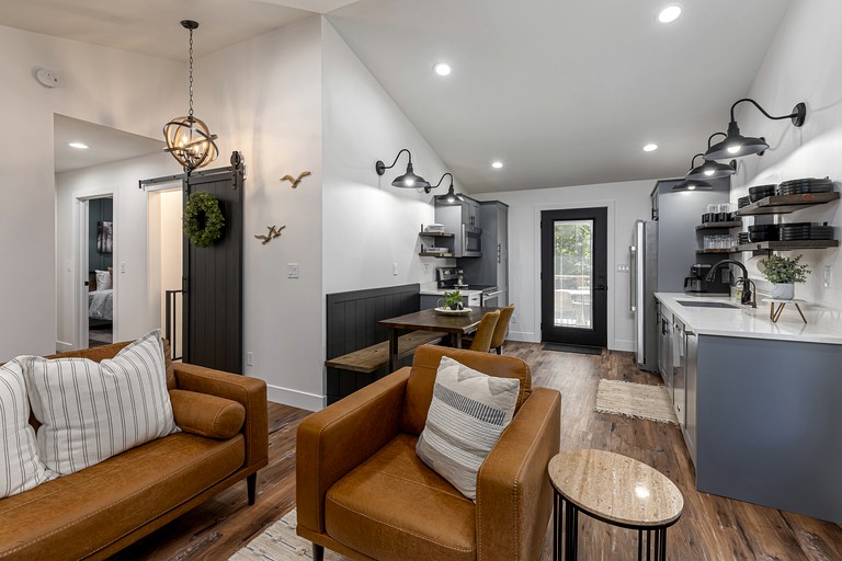 Cabins (United States of America, Goreville, Illinois)