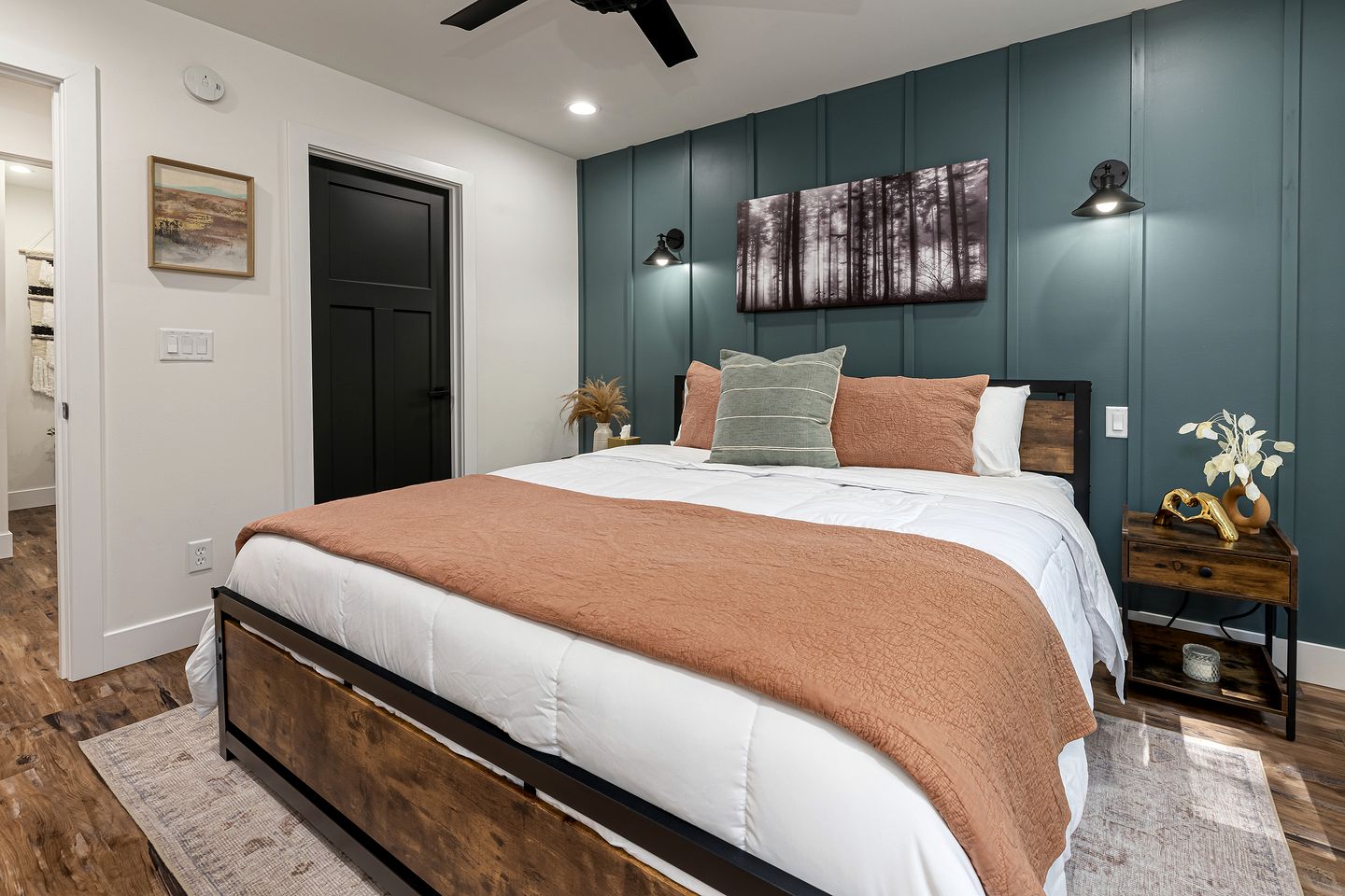 Stunning Modern Cabin with Hot-tub in Makanda, illinois