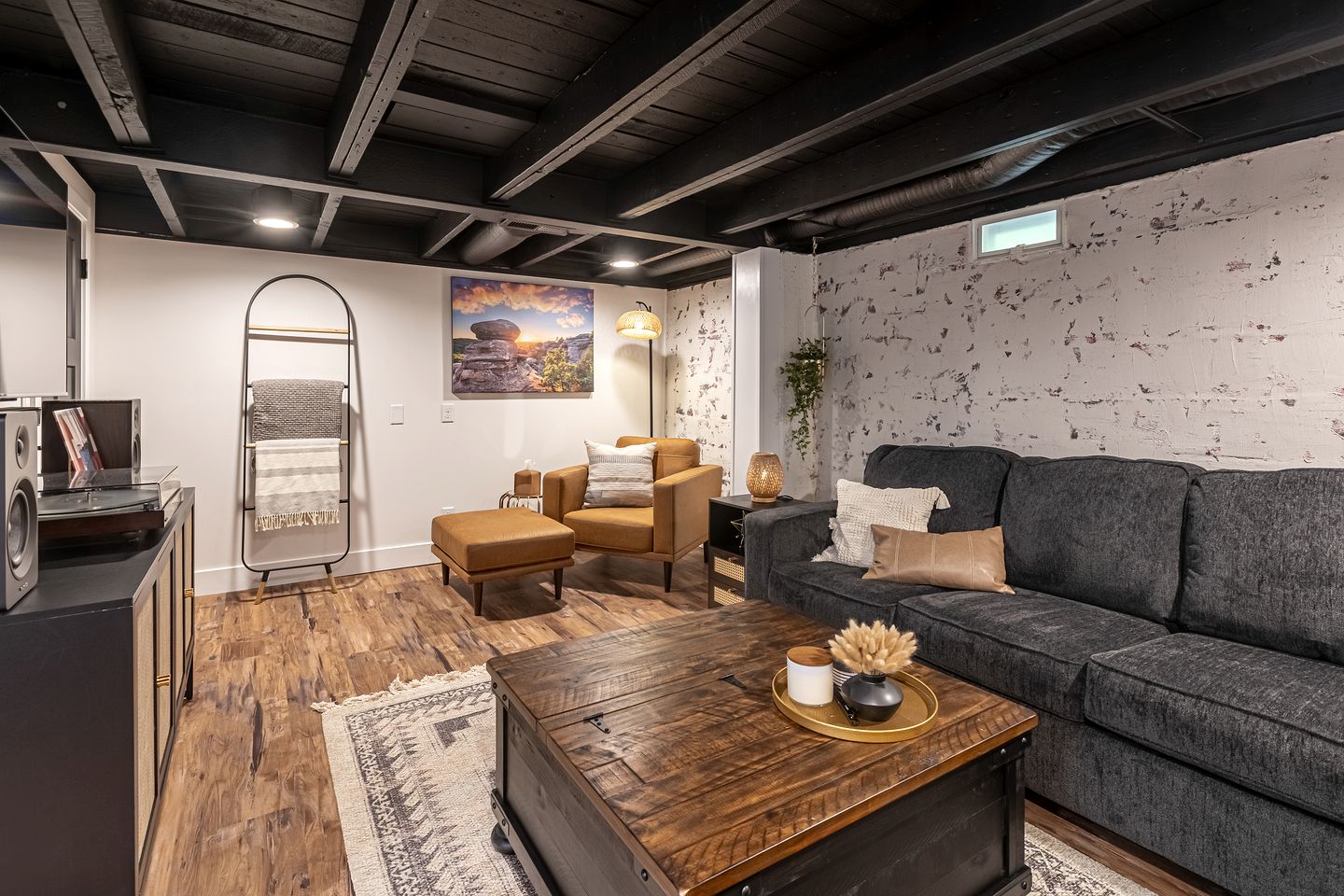 Stunning Modern Cabin with Hot-tub in Makanda, illinois