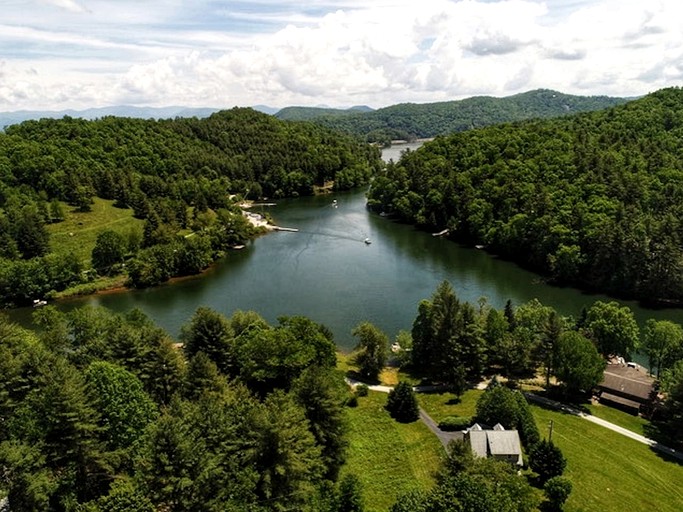 Cabins (United States of America, Cullowhee, North Carolina)