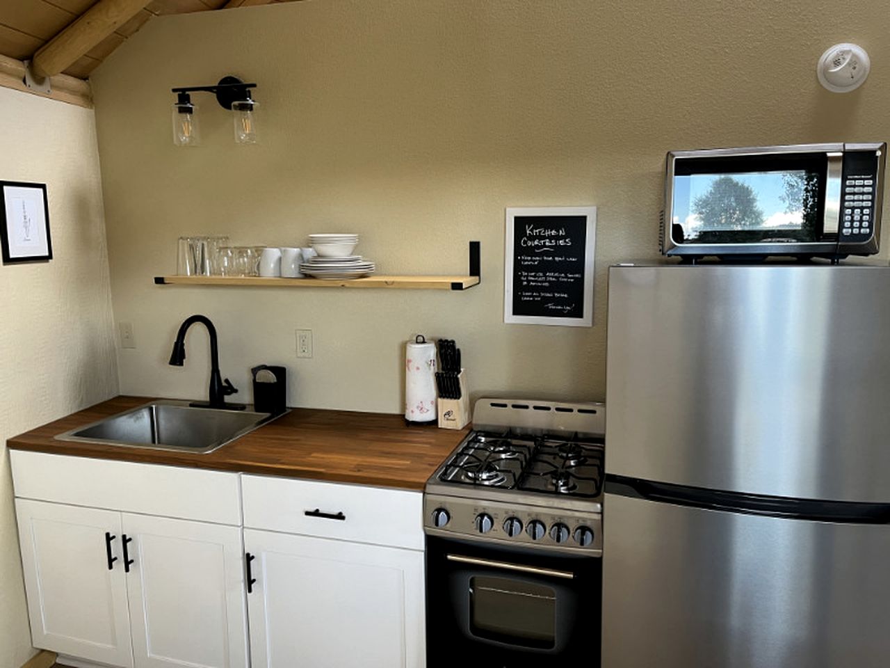Stunning Mongolian-Style Yurt in South Fork, Colorado, for Dreamy Weekends in Nature
