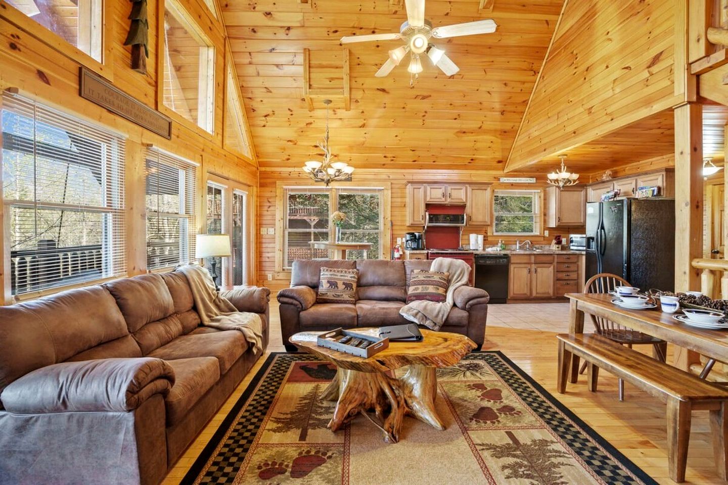 Stunning Log Cabin with Movie Theatre & Hot Tub near Arts and Crafts District in Gatlinburg, TN