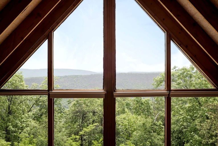 Cabins (United States of America, --, West Virginia)