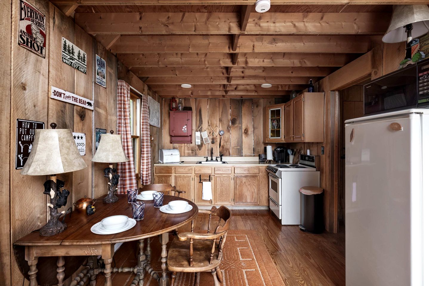 Rustic-Modern Chalet w/ Fire Pit, Deck & Views in Slanesville, WV