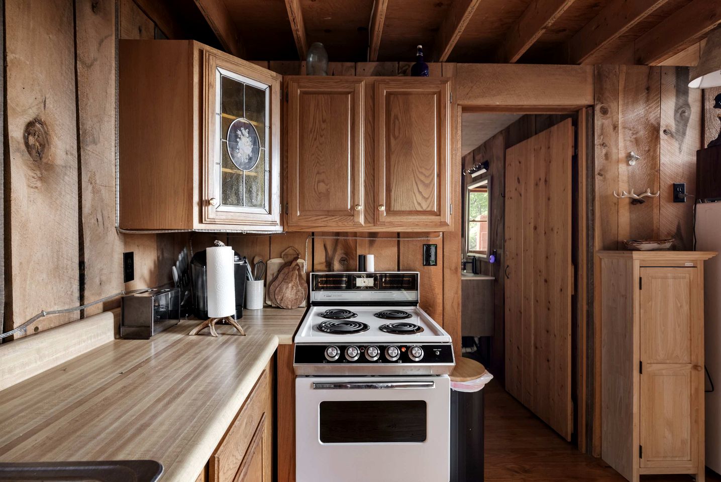 Rustic-Modern Chalet w/ Fire Pit, Deck & Views in Slanesville, WV