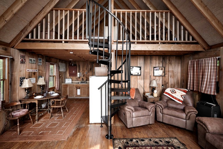 Cabins (United States of America, --, West Virginia)