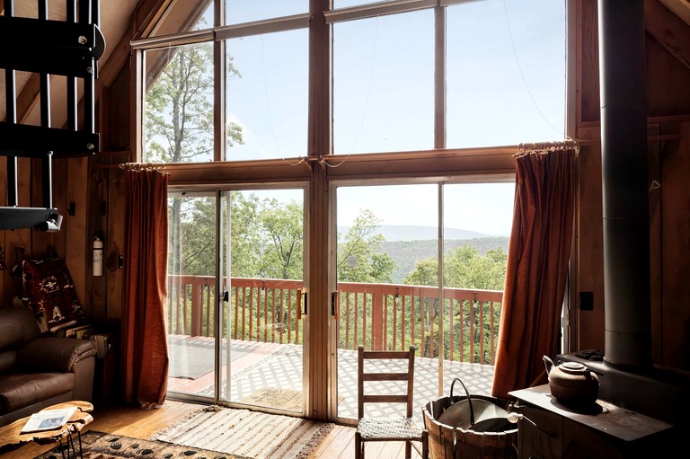 Cabins (United States of America, --, West Virginia)