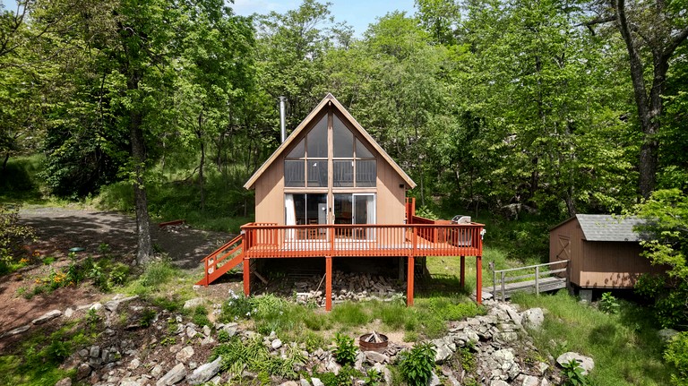 Cabins (United States of America, --, West Virginia)
