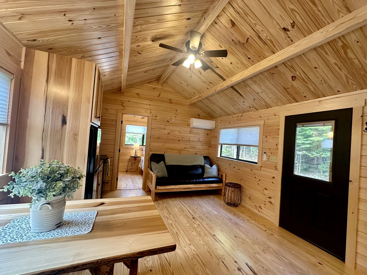 Stunning Oceanfront Cabin Nestled Amidst Trees in Steuben, Maine