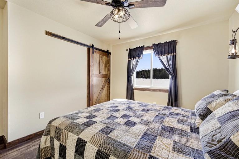 Cabins (United States of America, Island Park, Idaho)