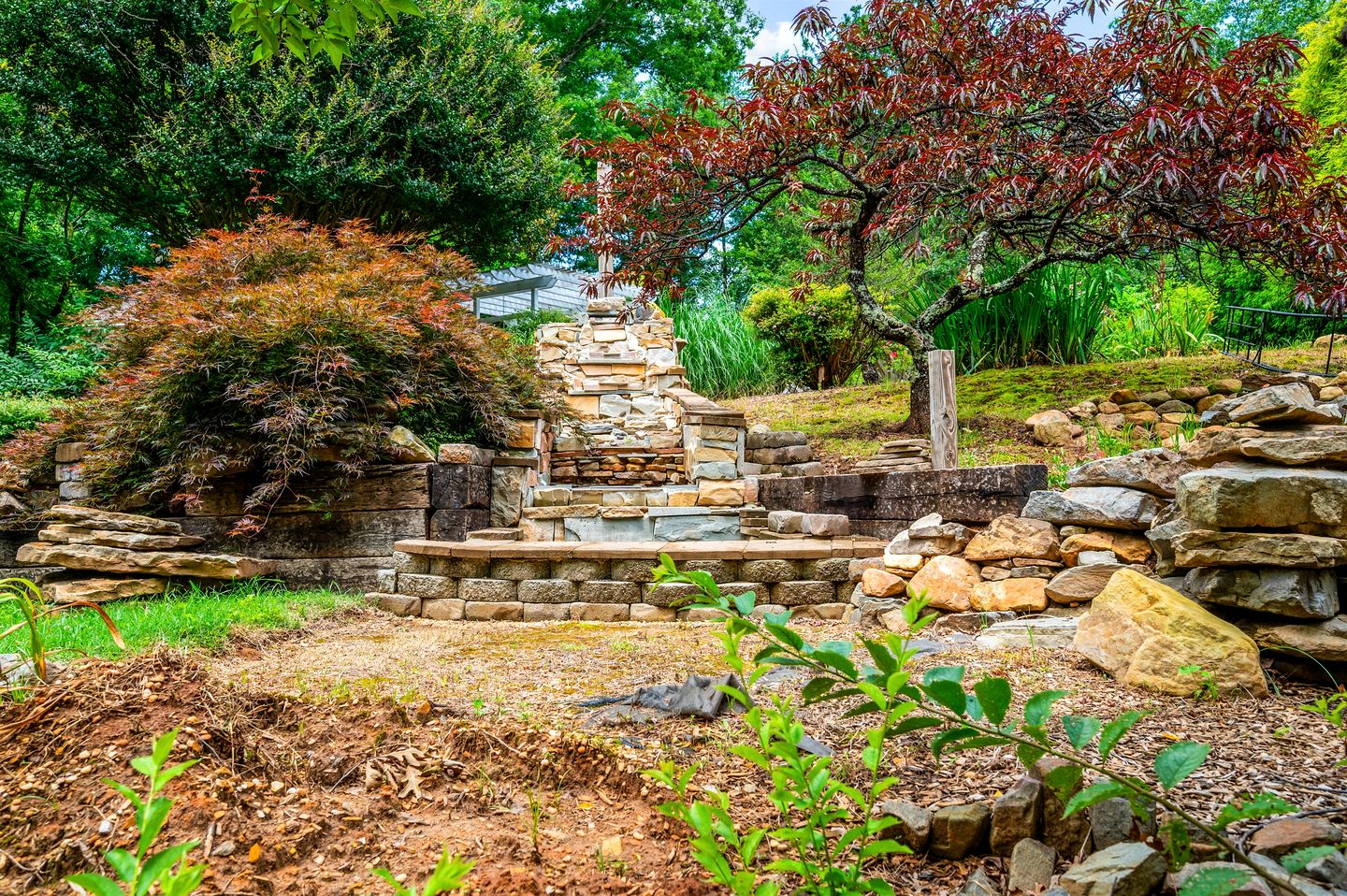 Stunning Rental with Hot-Tub, Theater Room and Great Landscape in Tennessee