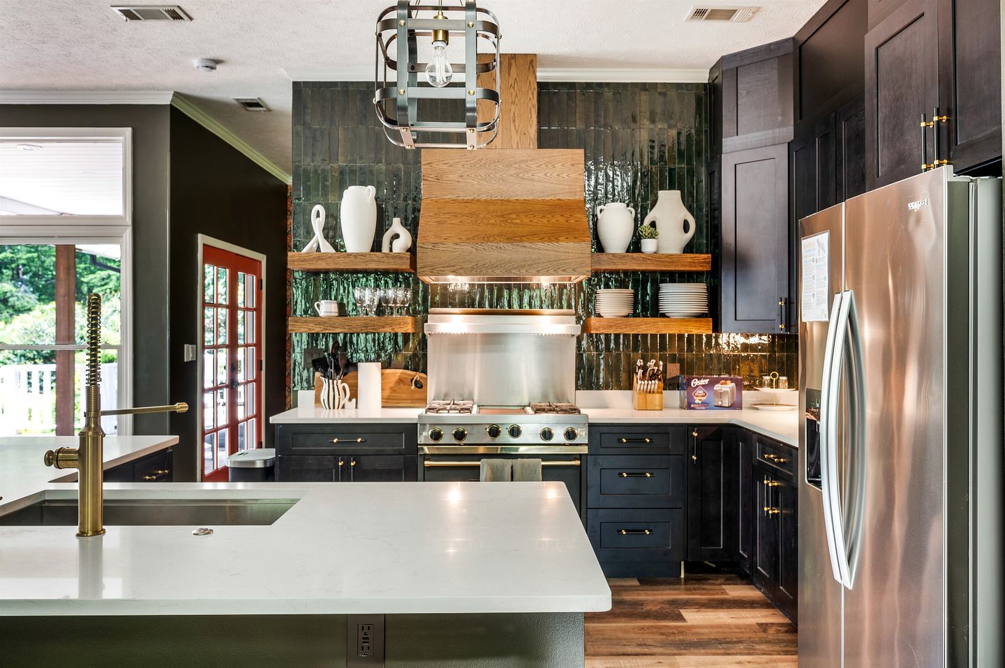 Stunning Rental with Hot-Tub, Theater Room and Great Landscape in Tennessee