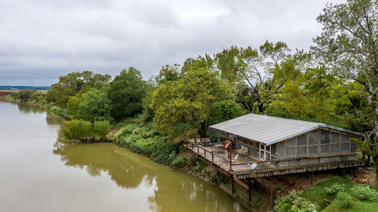 Stunning Riverside Rental in Texas, for Enjoyable Getaways to Brazos River