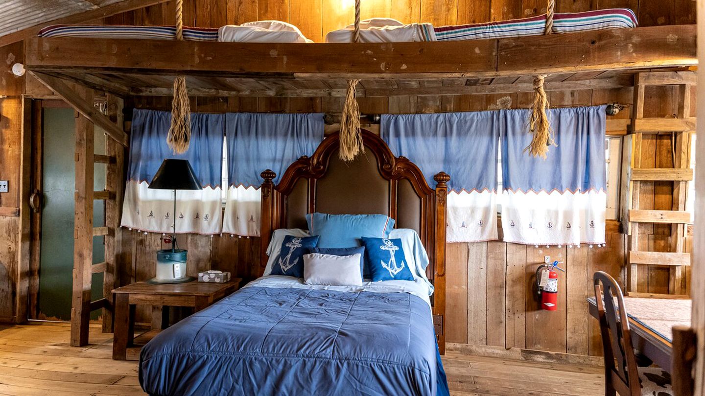 Stunning Riverside Rental in Texas, for Enjoyable Getaways to Brazos River