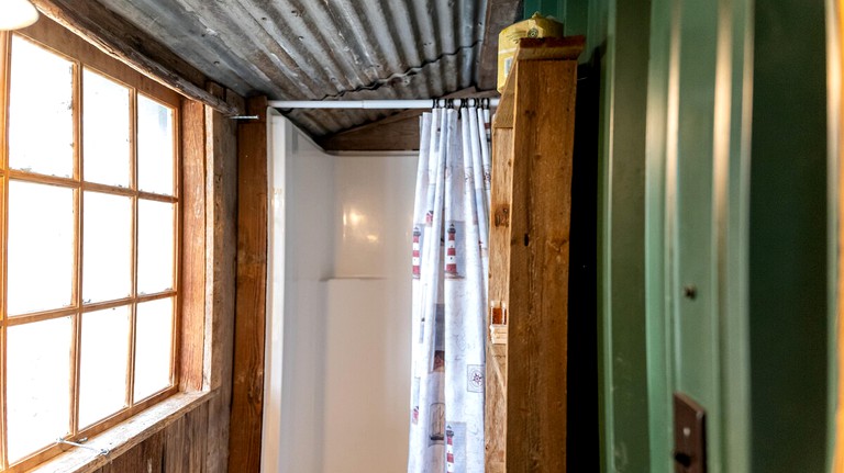 Cabins (United States of America, Chilton, Texas)