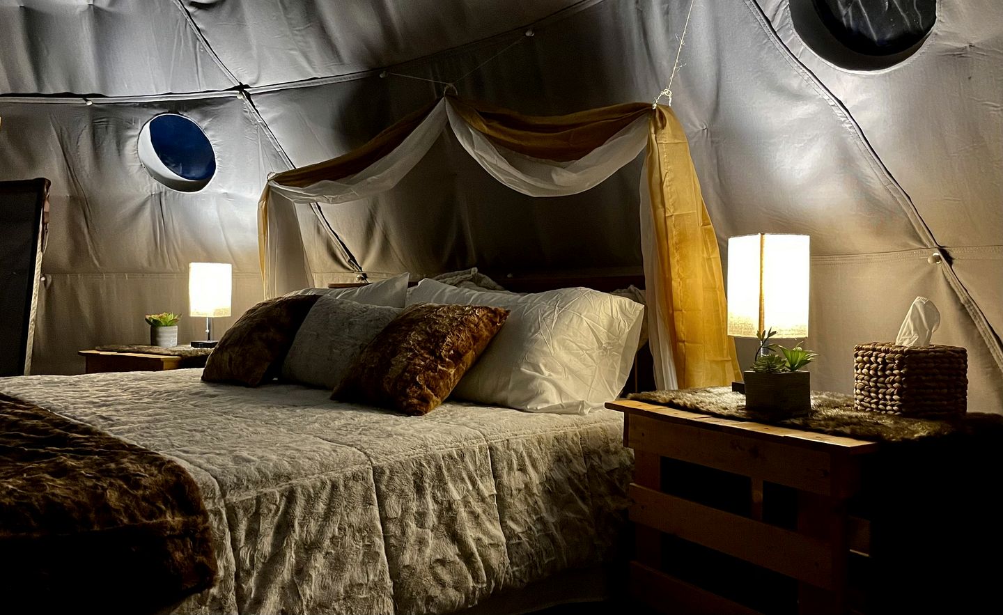 Stunning Secluded Dome with Gorgeous Forest Sights in Hermosa, South Dakota