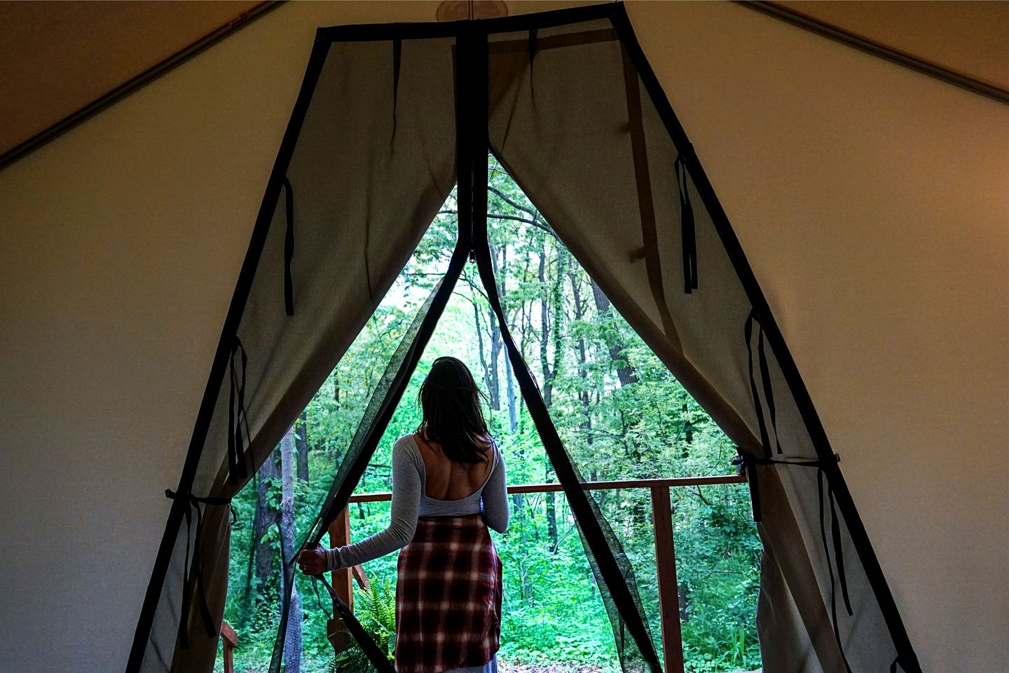 Stunning Tented Cabin with Fire Pit in Des Moines, Iowa