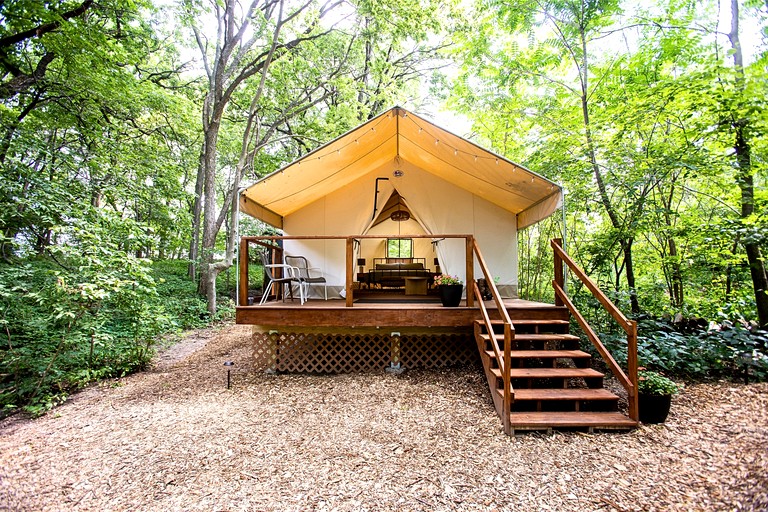 Tented Cabins (United States of America, Des Moines, Iowa)