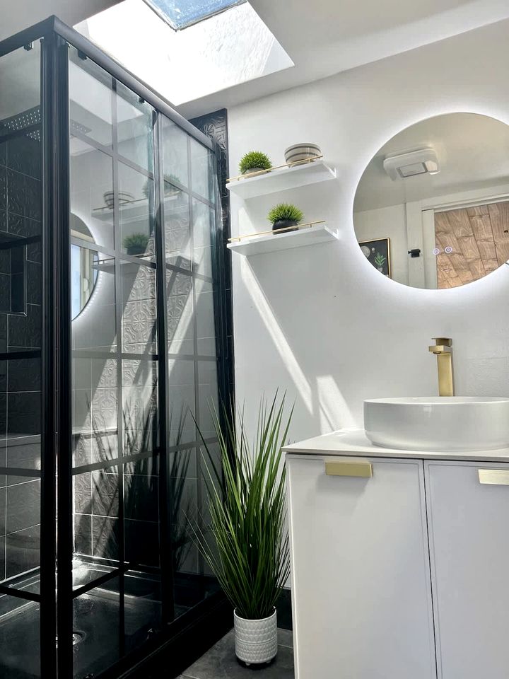 Stunning Tiny House with Picnic Space, Barbecue and Fire Pit in Meadview, Arizona