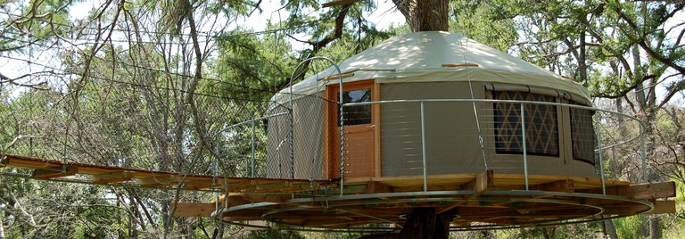 Rent a Tree House: Austin cabins (Spicewood, Texas, United States)