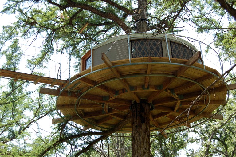 Book a stay in the perfect treehouse hotel! Austin, TX