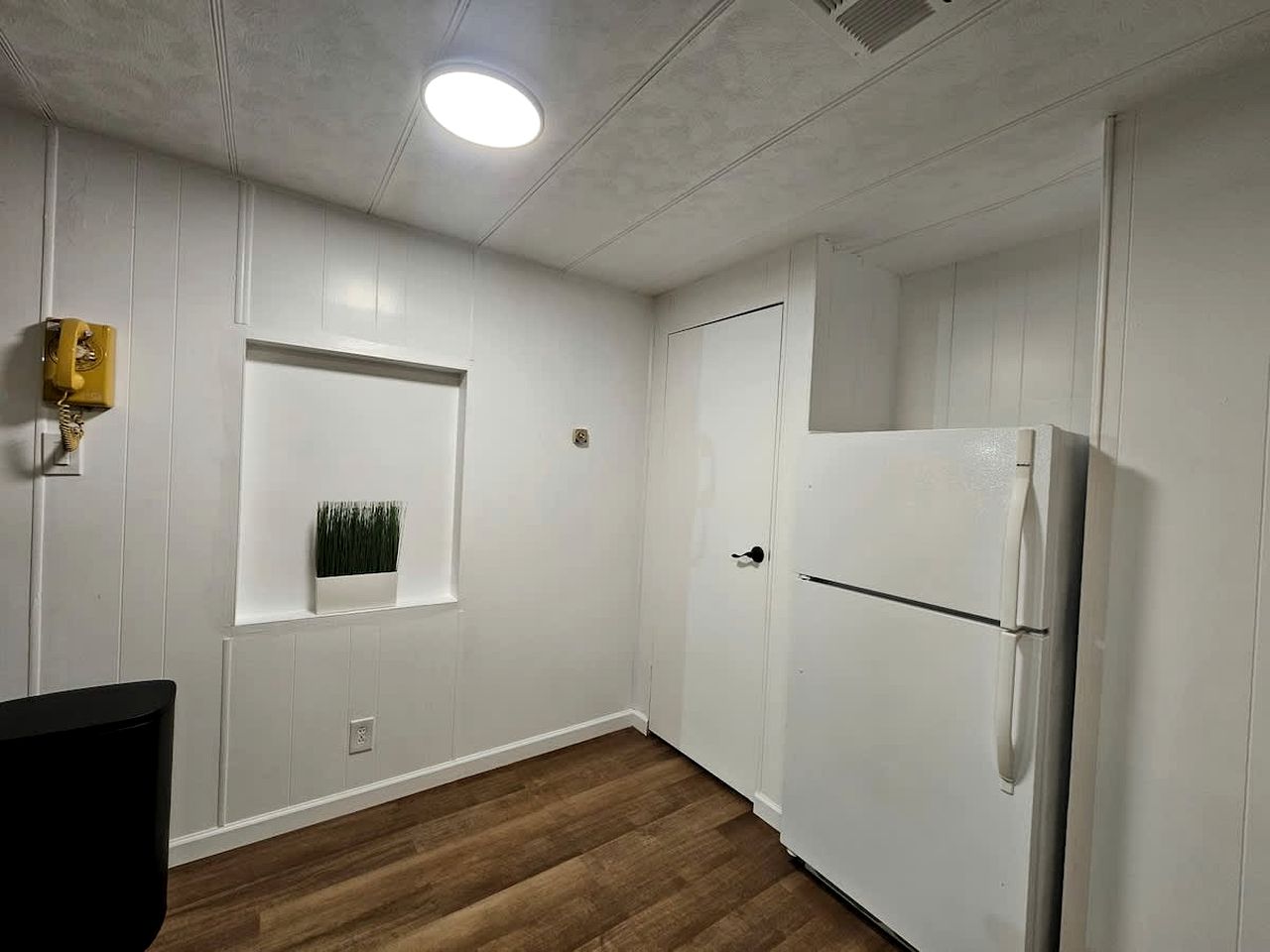 Stunning Vacation Rental with Foosball and Barbecue in Meadview, Arizona