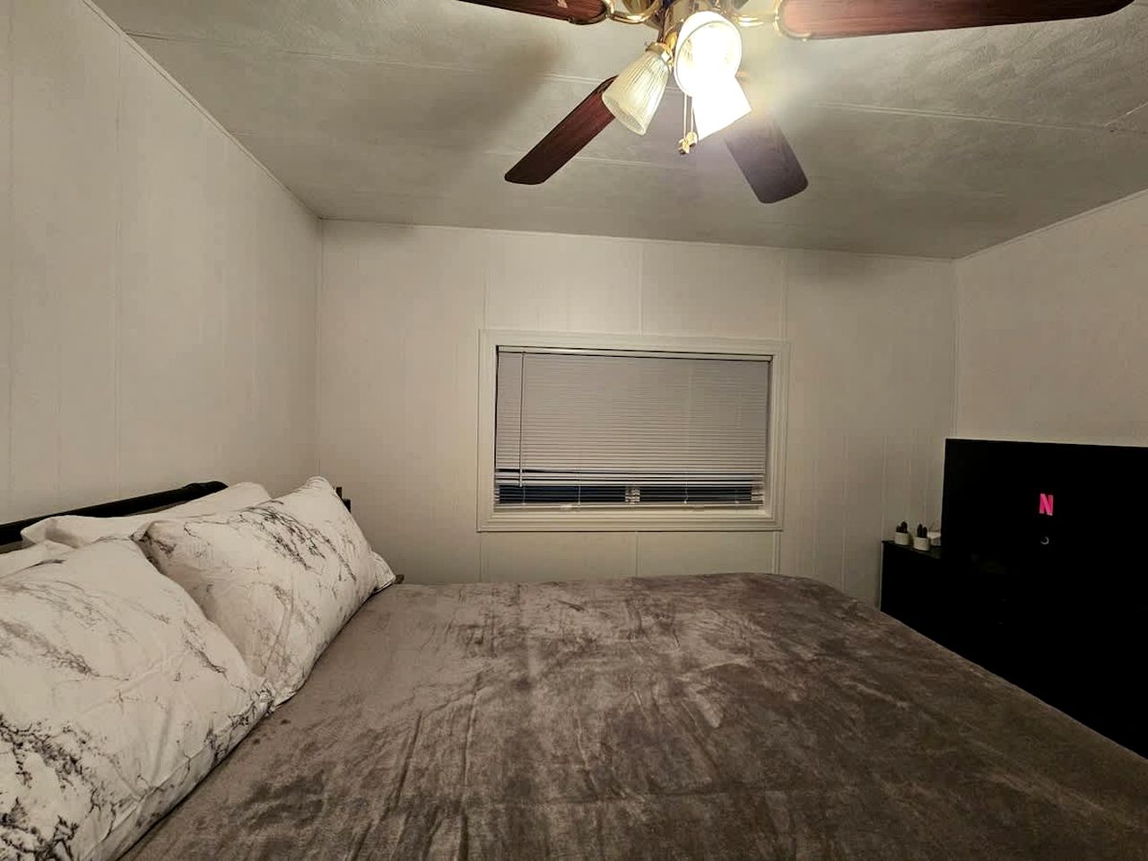 Stunning Vacation Rental with Foosball and Barbecue in Meadview, Arizona