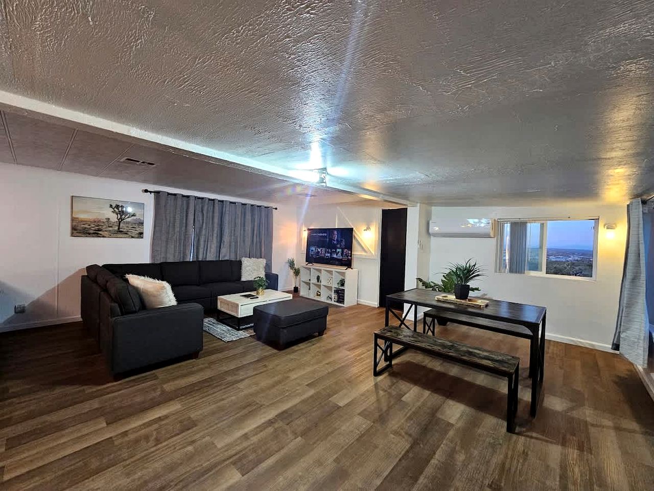 Stunning Vacation Rental with Foosball and Barbecue in Meadview, Arizona