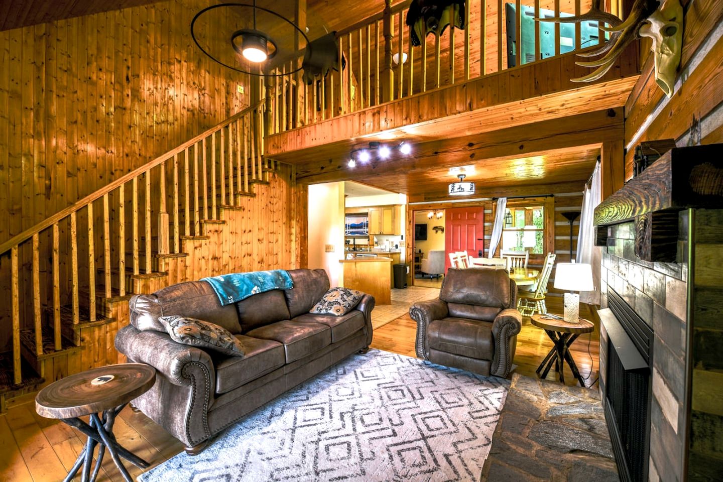 Stunning Wooden Cabin with Barbecue in Sylva, North Carolina