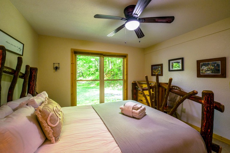 Cabins (United States of America, Sylva, North Carolina)