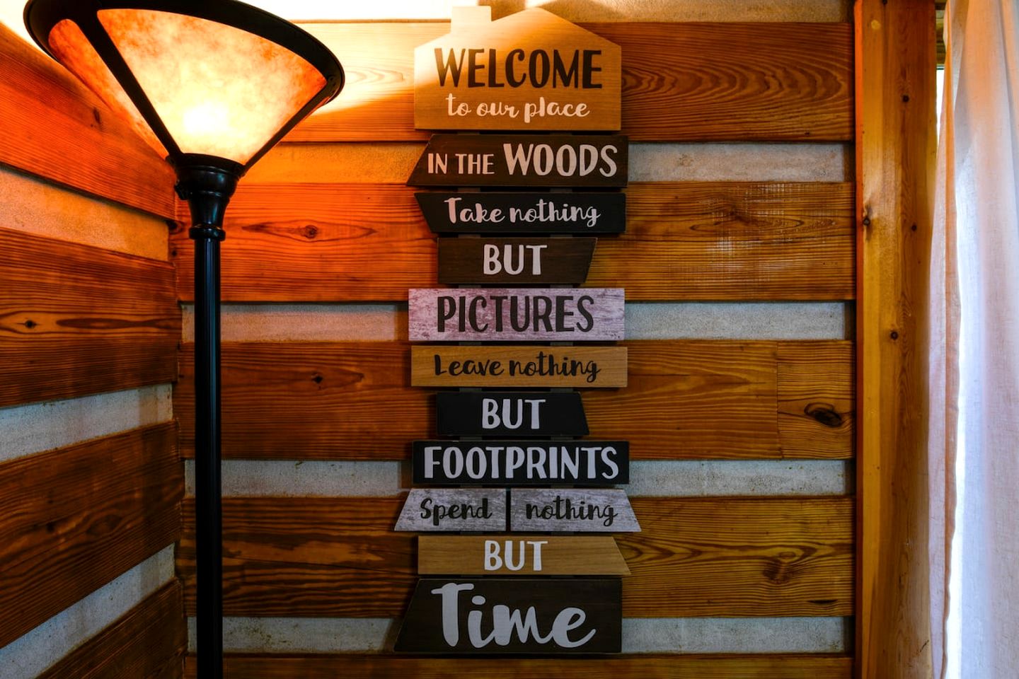 Stunning Wooden Cabin with Barbecue in Sylva, North Carolina