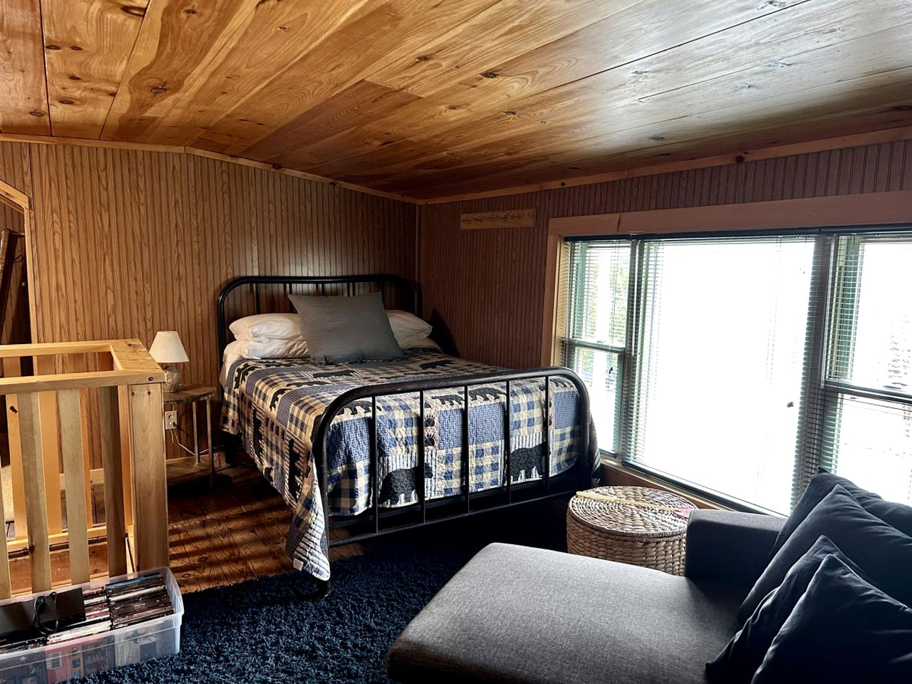 Stunning Waterfront Cabin with Fire Pit, Porch and Deck in Maine