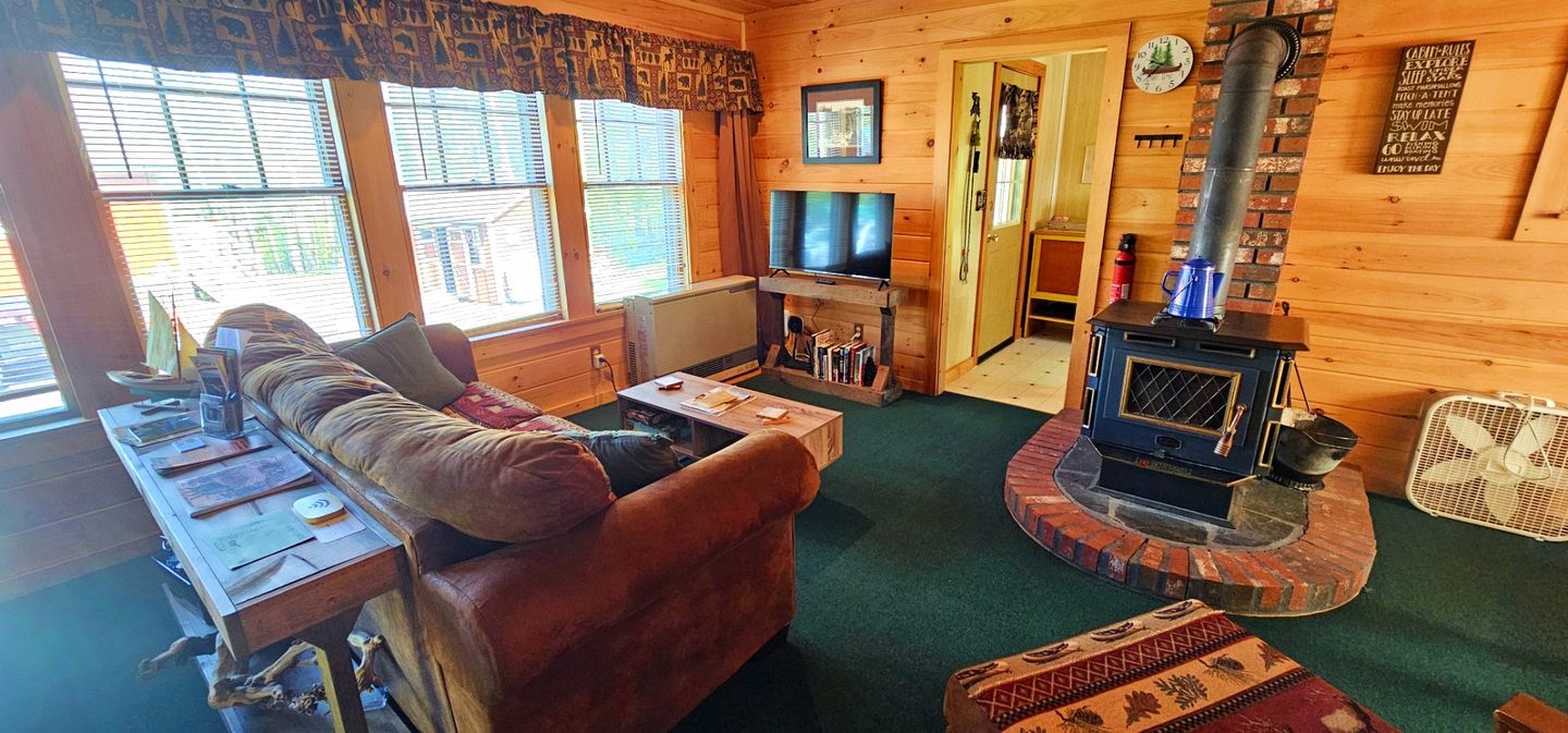 Stunning Waterfront Cabin with Fire Pit, Porch and Deck in Maine