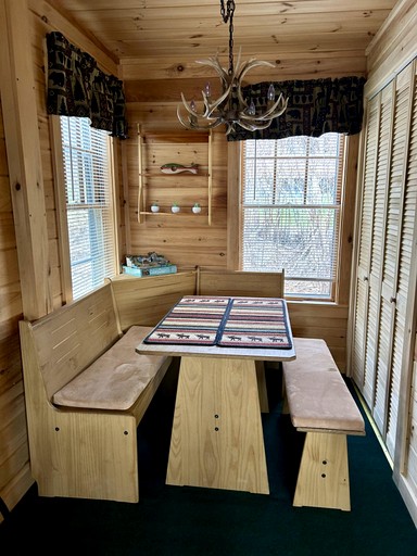 Cabins (United States of America, Greenville, Maine)