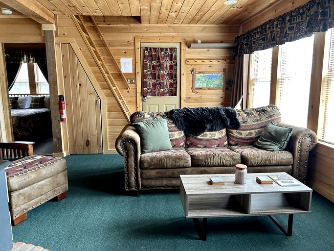 Cabins (United States of America, Greenville, Maine)