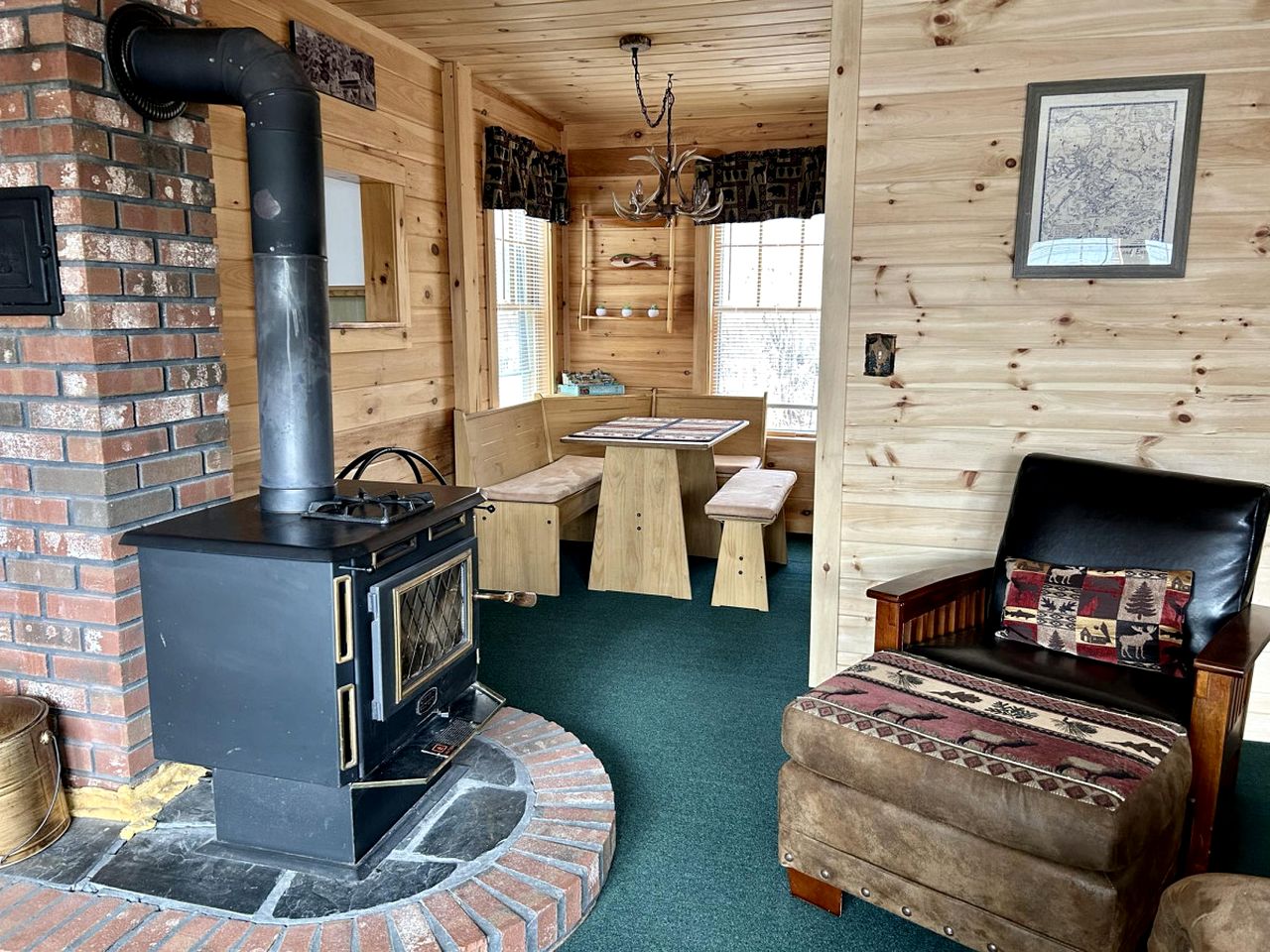 Stunning Waterfront Cabin with Fire Pit, Porch and Deck in Maine