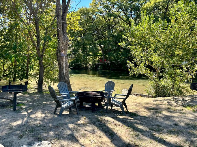 Cabins (United States of America, New Braunfels, Texas)